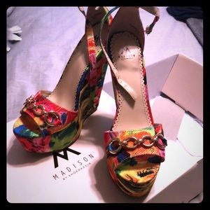 MultiColor Wedges